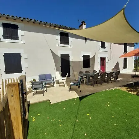 בית נופש Grande Maison Avec Piscine