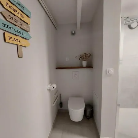 Grande Maison Avec Piscine בית נופש Vausseroux